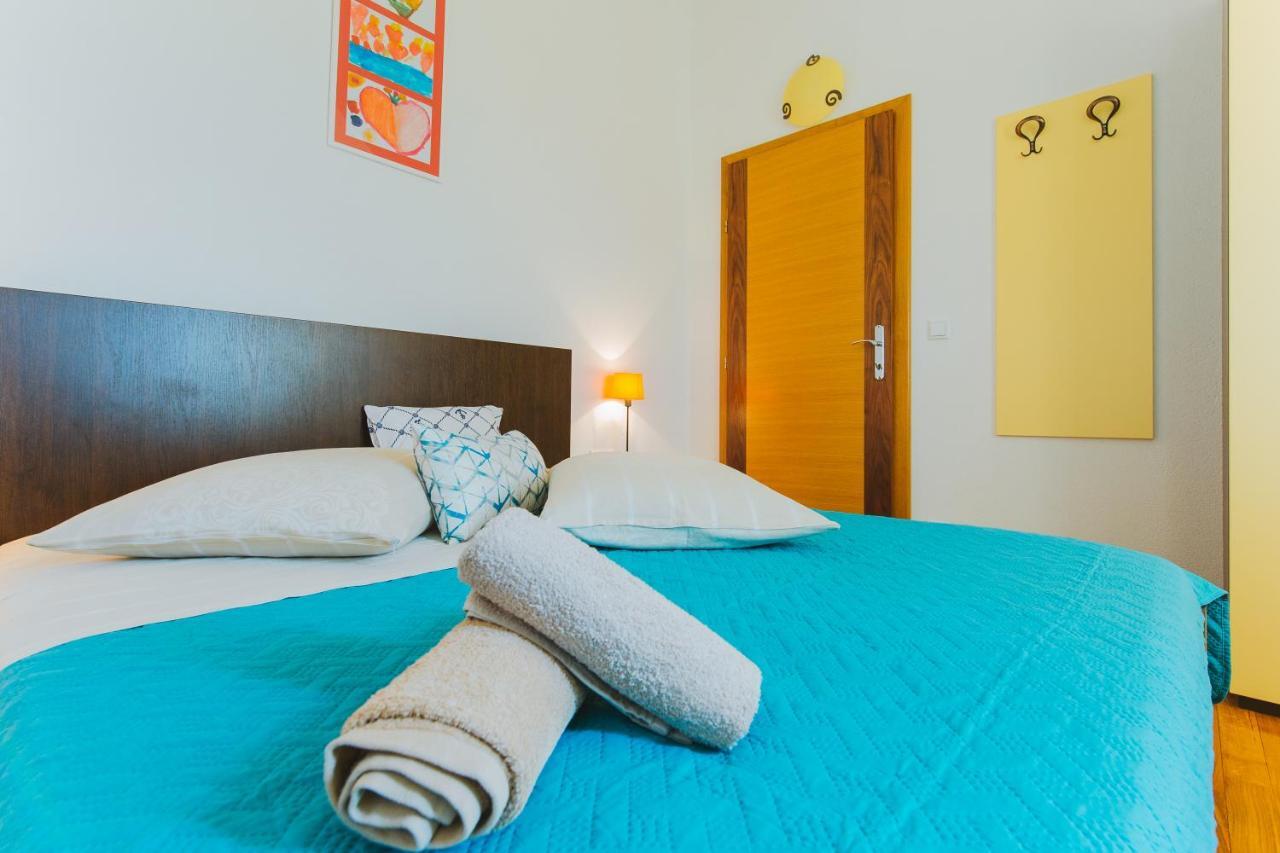 Apartmani Villa Marija أوميس المظهر الخارجي الصورة